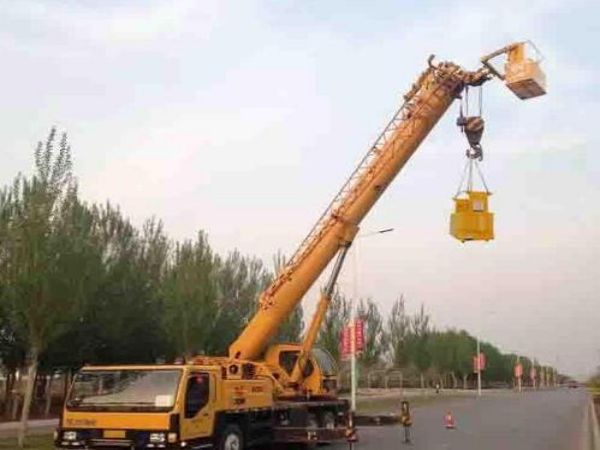 巢湖市吊车出租电话_怎样选择好的吊车出租公司